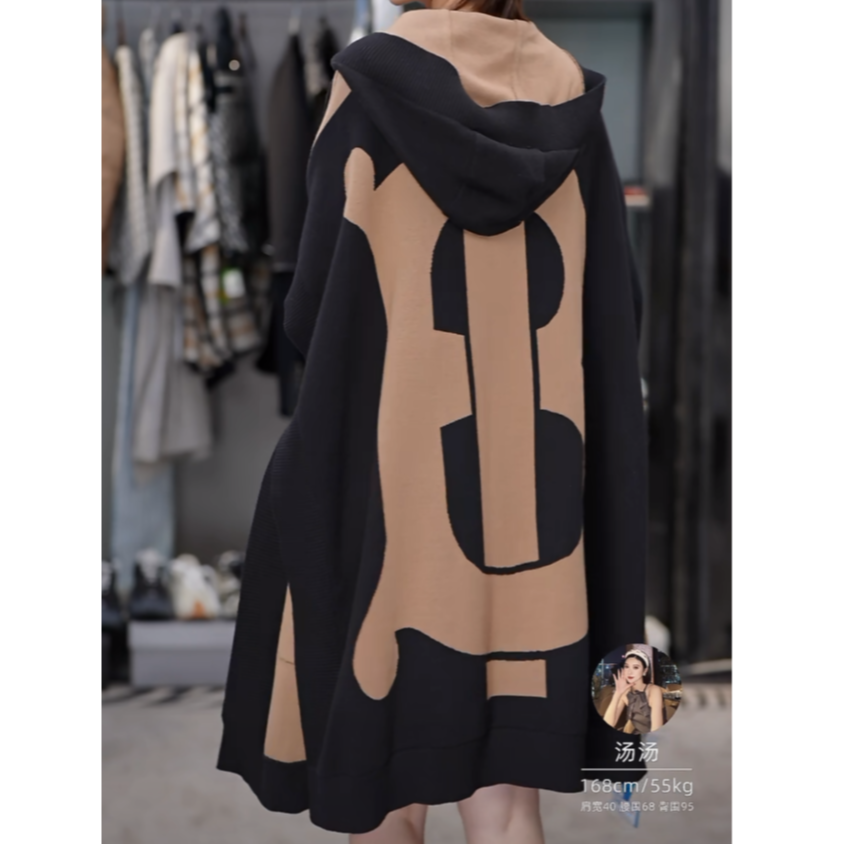未使用 BURBERRY/博柏利 -100汤/P205951299/拼 新款TB大LOGO斗篷