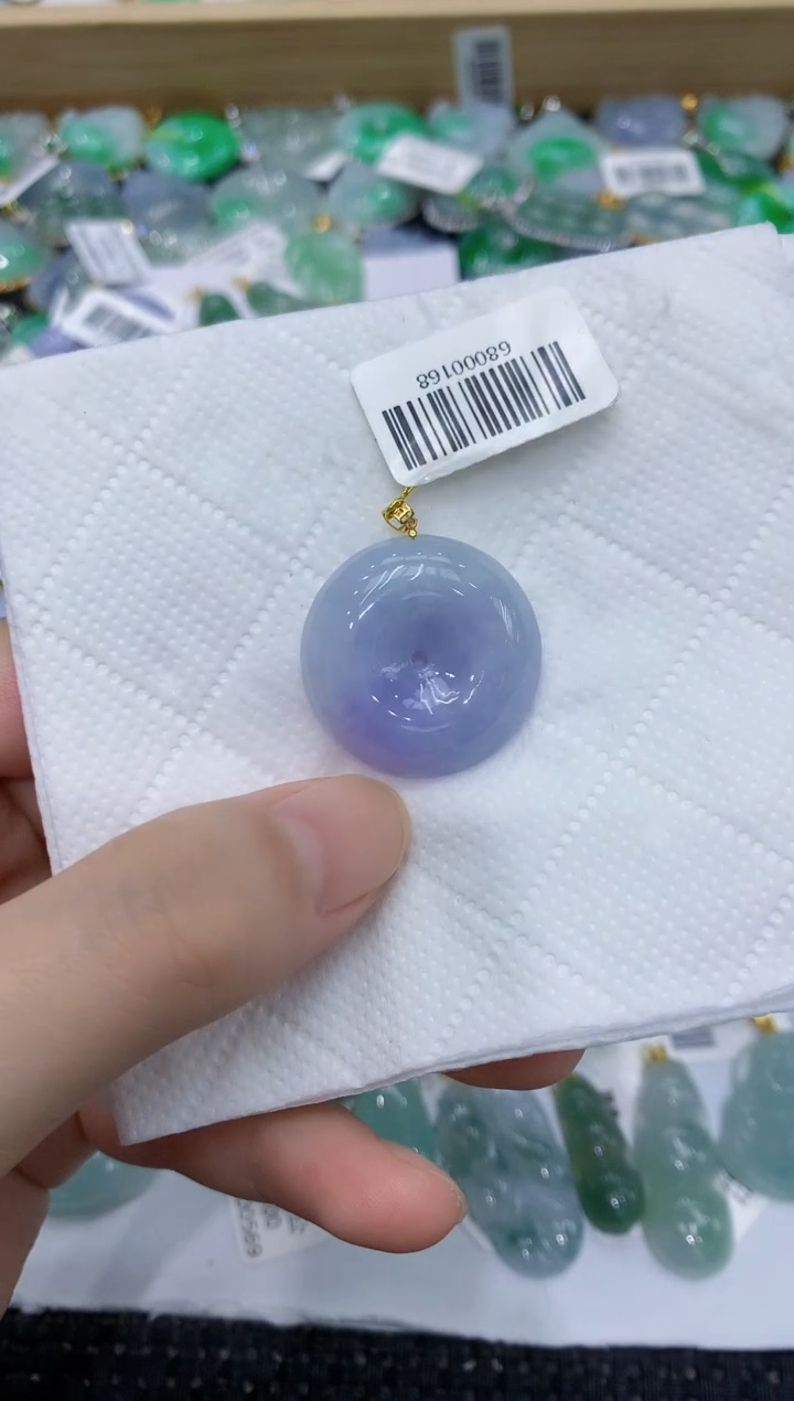 翡翠18K金镶嵌颈饰111111111