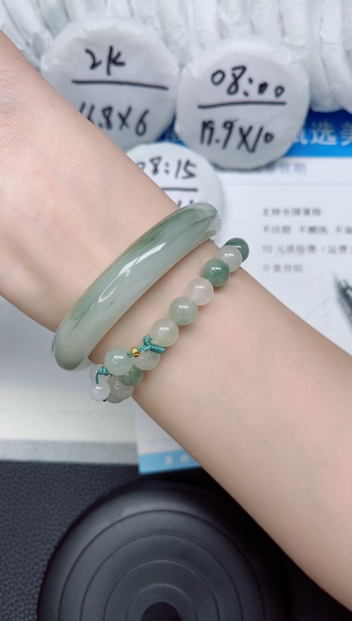 石英质玉手镯未镶嵌55-58.7
