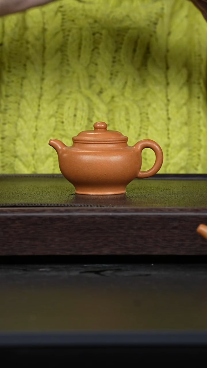 【闪购商品】紫砂茶壶老宕口黄金段掇只