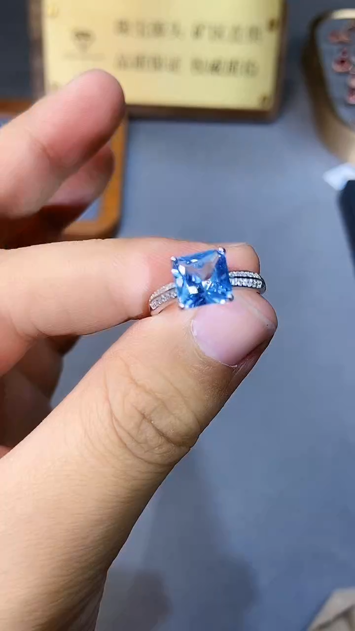 【闪购商品】海蓝宝石戒指银S925镶嵌3544