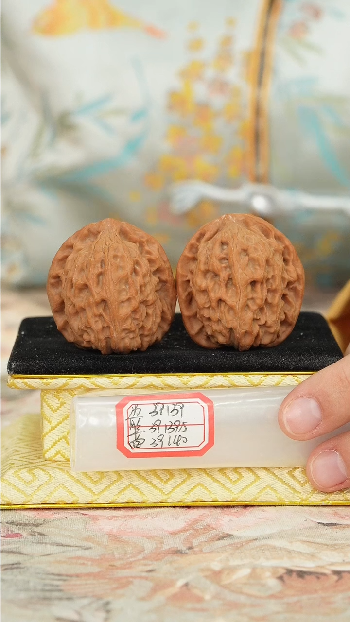 【闪购商品】文玩核桃把件非嫁接北京