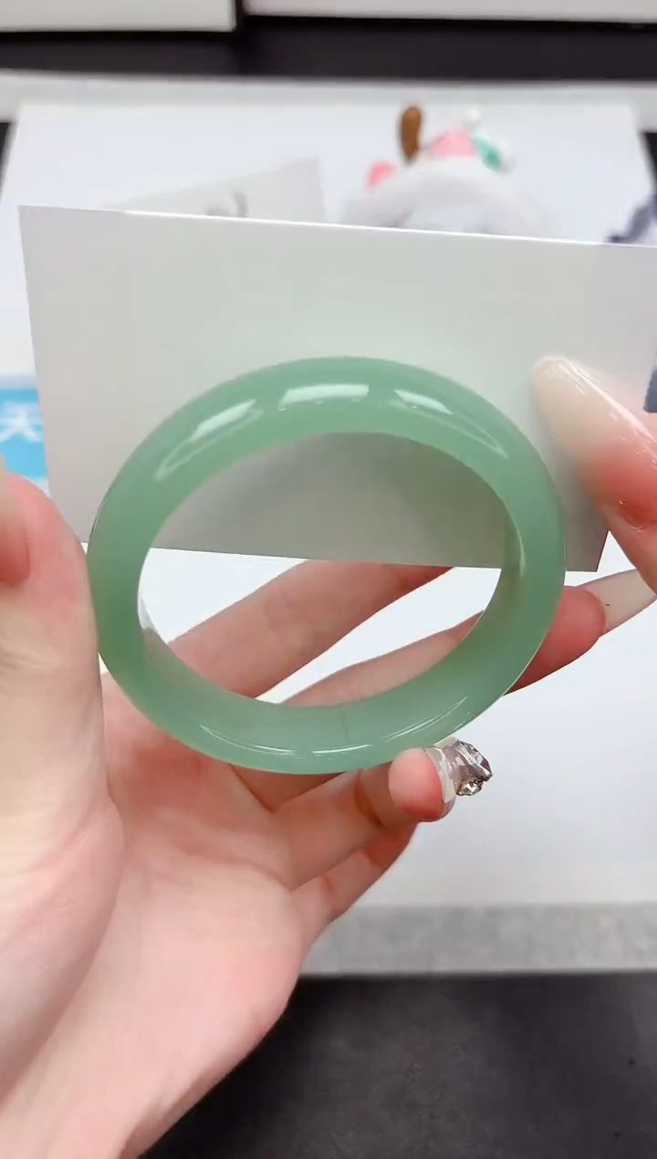 石英质玉手镯未镶嵌P24-58.2