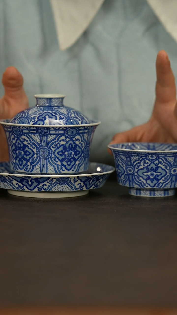 【闪购商品】瓷片占春生          