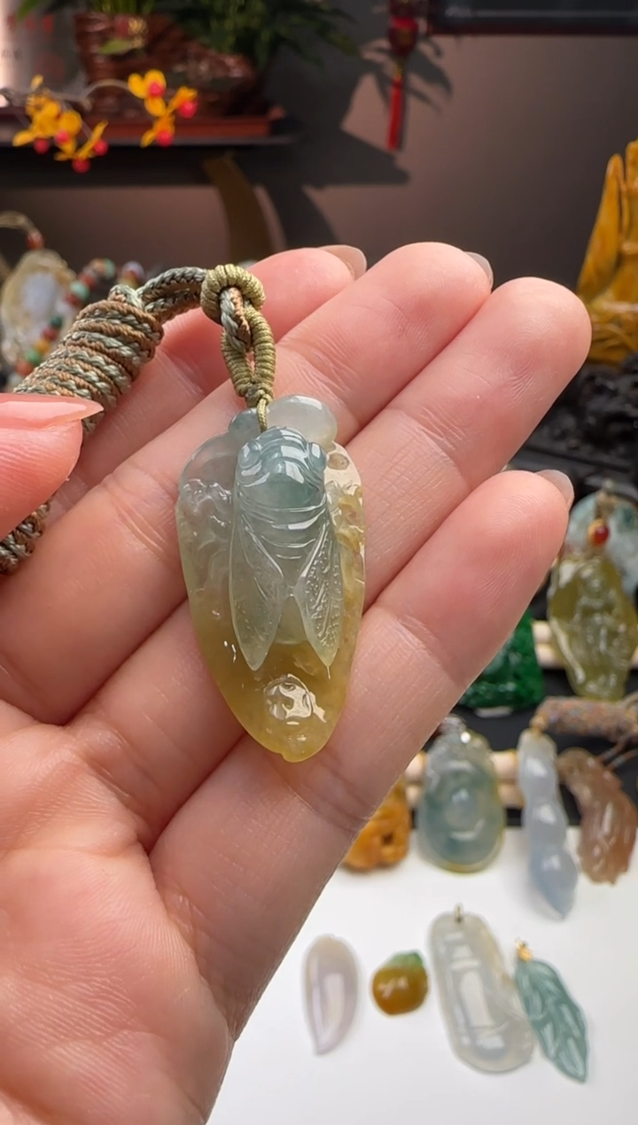 【闪购商品】翡翠吊坠(不含链)未镶嵌天然缅甸A货翡翠吊坠