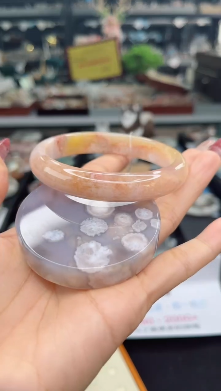 【闪购商品】石英质玉手镯未镶嵌63圈口（赠品镯心）3503386