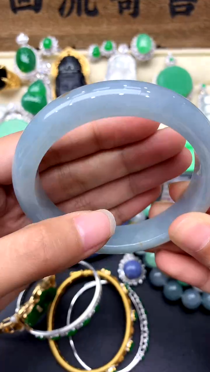 【闪购商品】翡翠手镯未镶嵌370-中国好珍宝