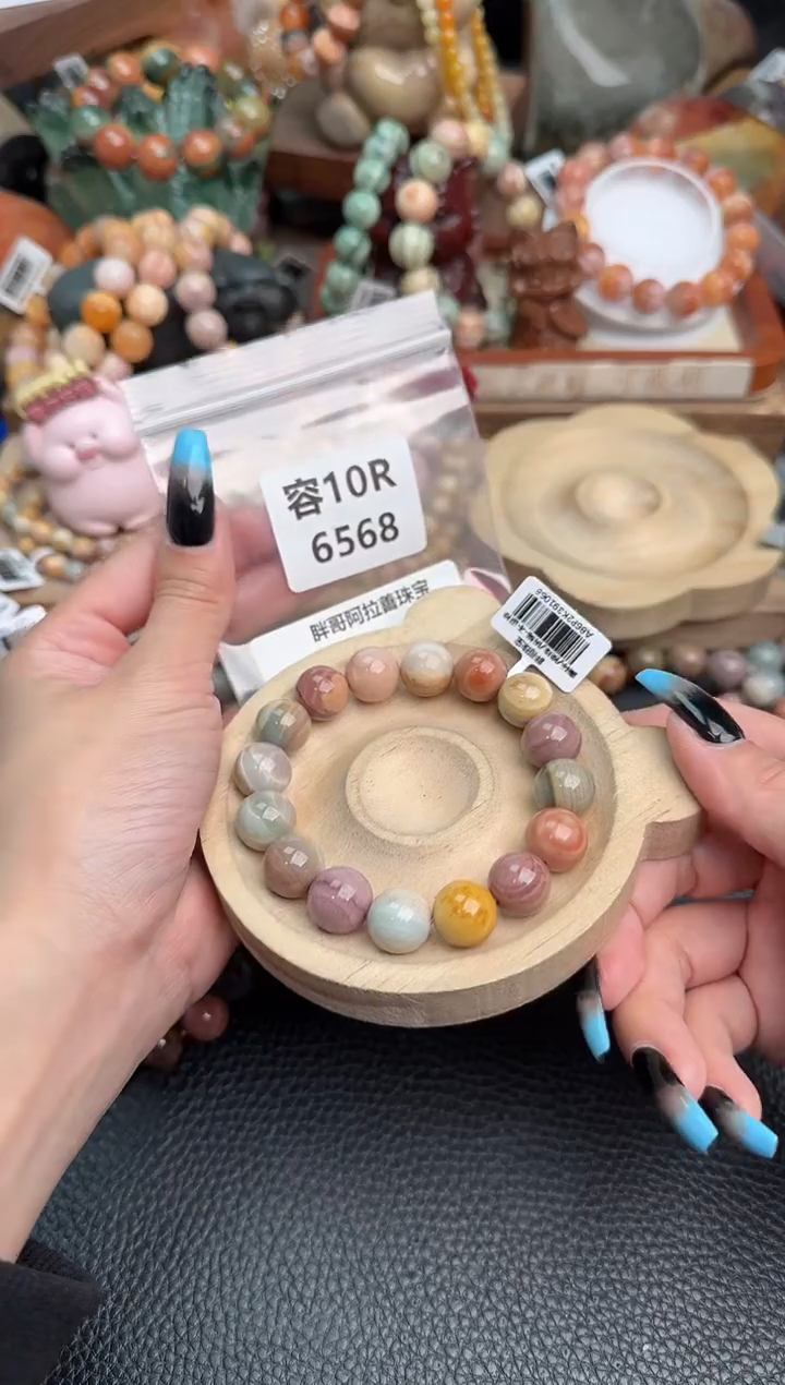 【闪购商品】石英质玉手链未镶嵌10R6568