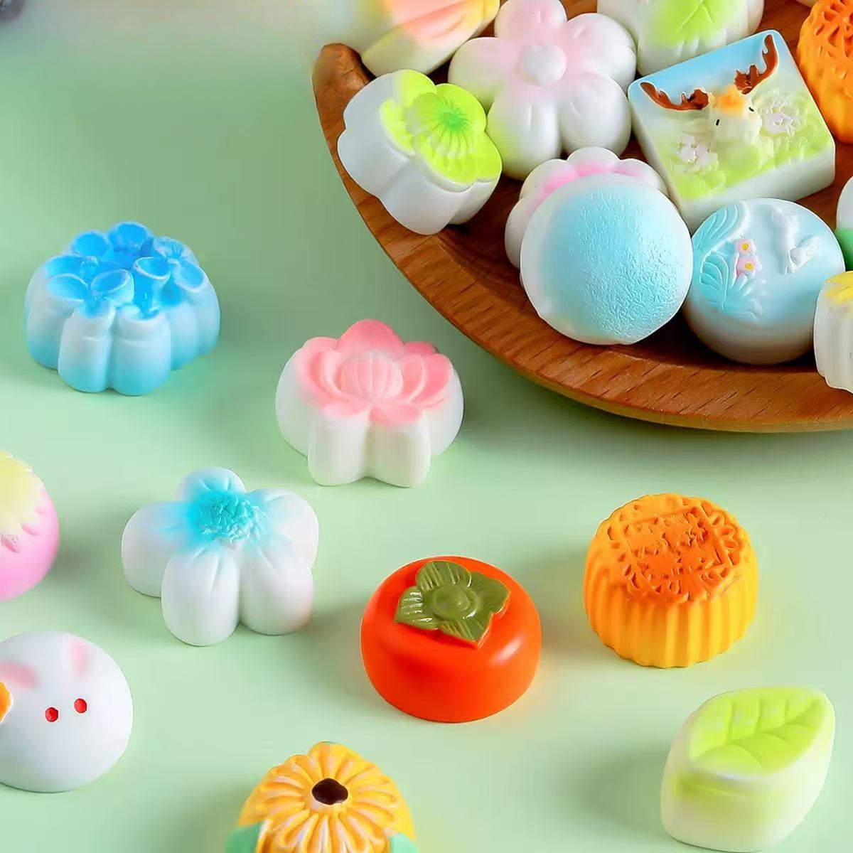 创意中秋月饼食玩潮玩创意DIY桌面摆件