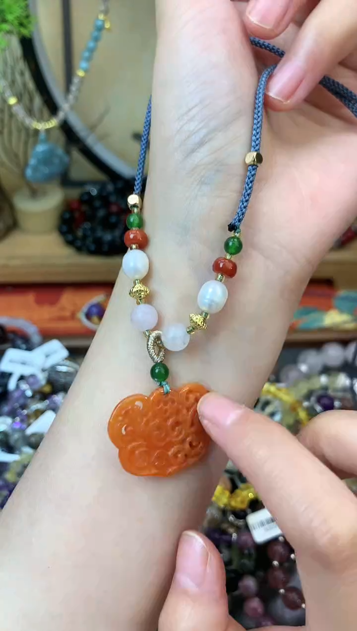 【闪购商品】翡翠项链未镶嵌224手串