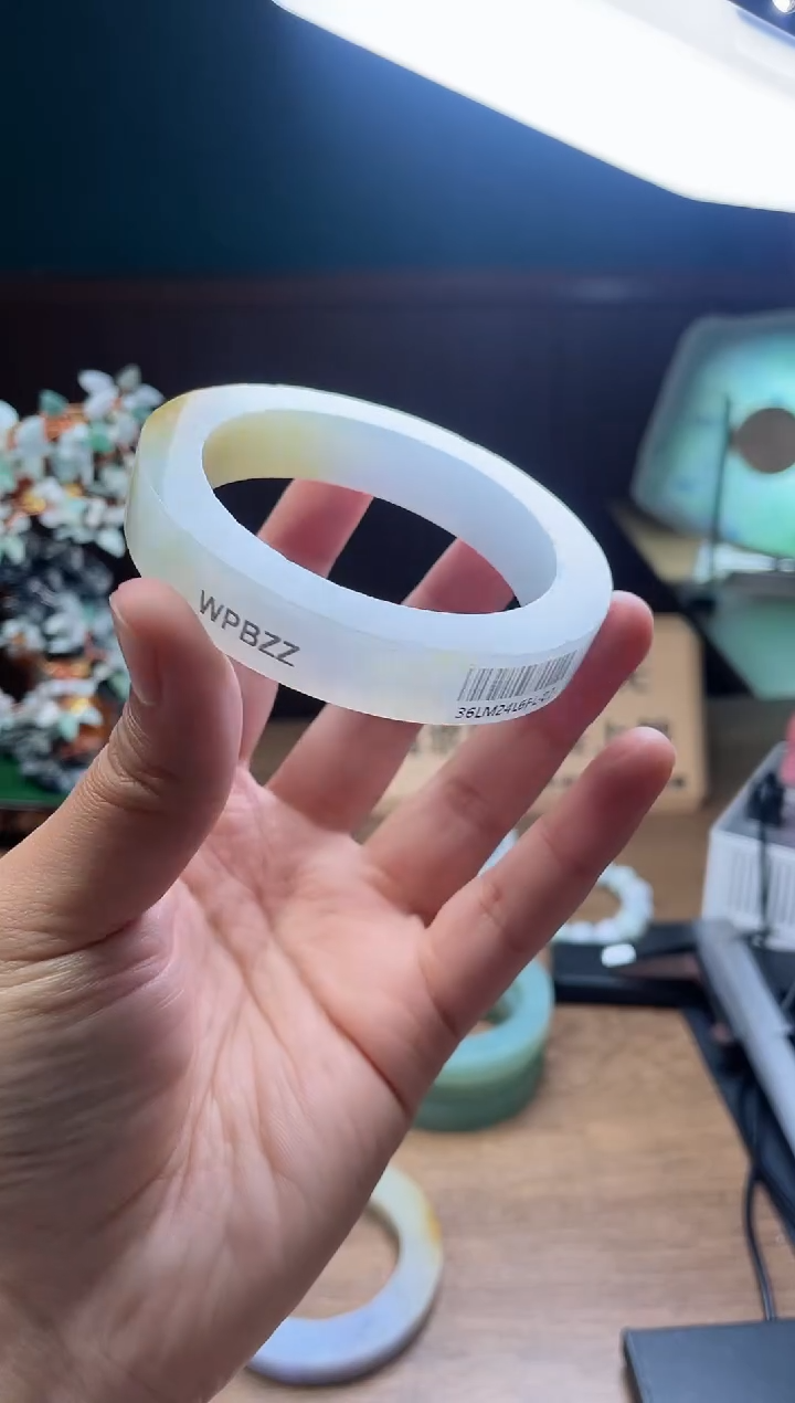 【闪购商品】定制翡翠手镯未镶嵌定制