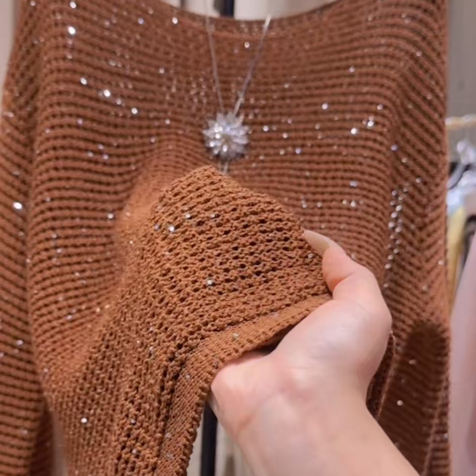 秋冬新款美拉德圆领镂空棕色亮片套头款复古时尚长袖（小曾专属）