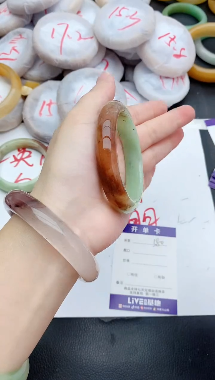 未镶嵌手镯石英质玉380+55/56