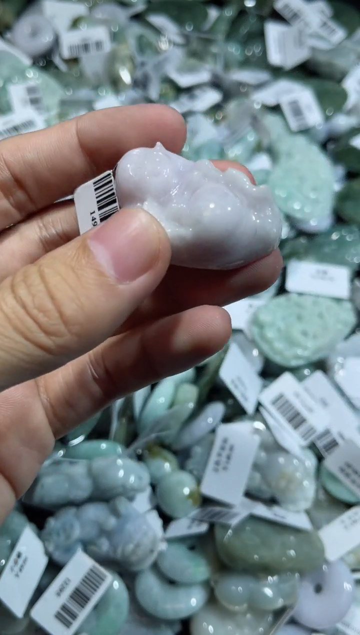 【闪购商品】翡翠颈饰未镶嵌00002783