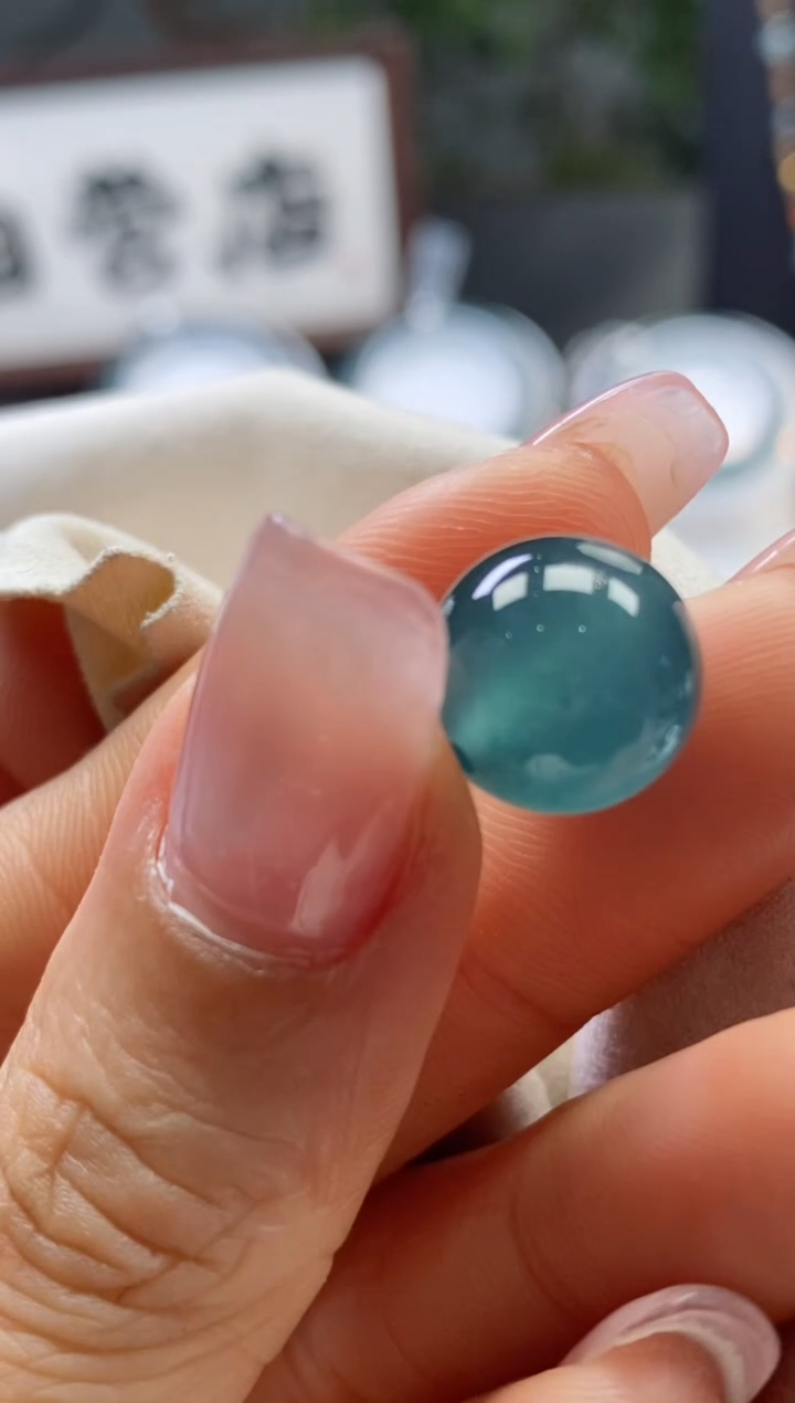 【闪购商品】翡翠颈饰未镶嵌0095809029