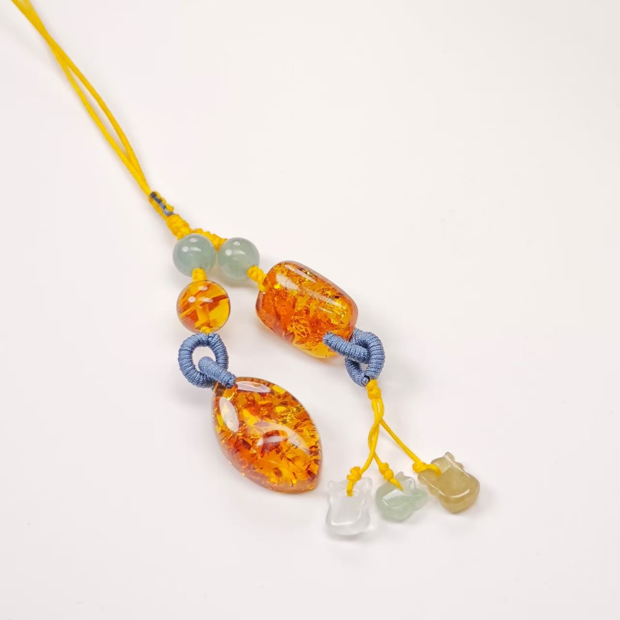 【普陀山欢喜】琥珀手机链（发货多样性一件）S41565