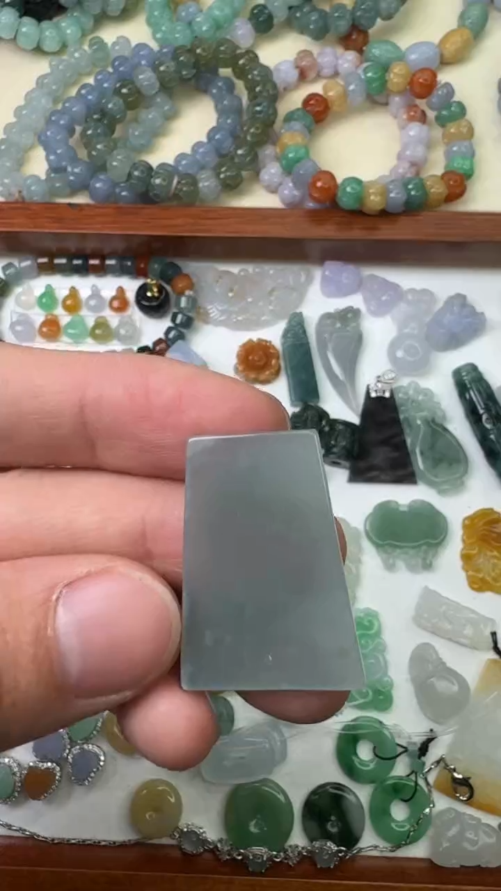 【闪购商品】翡翠颈饰未镶嵌【闪购商品】 天然翡翠 