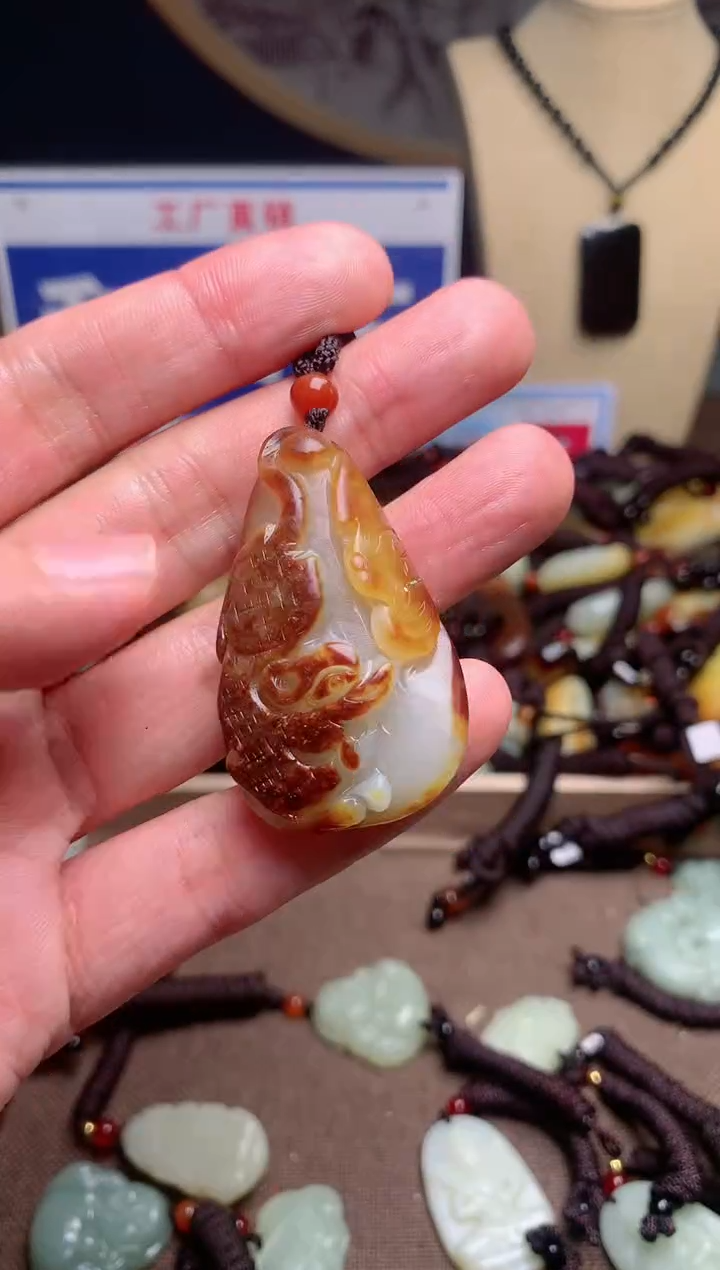 【闪购商品】和田玉颈饰未镶嵌1