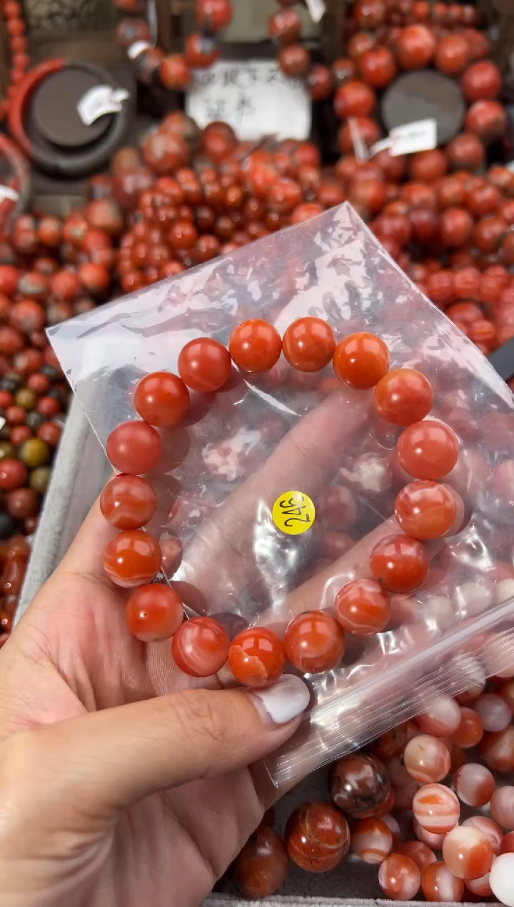 未镶嵌手串南红玛瑙13+