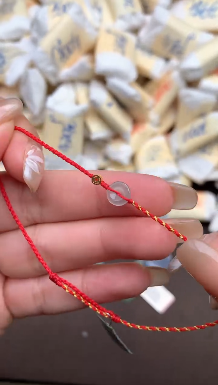 【闪购商品】翡翠手绳未镶嵌—