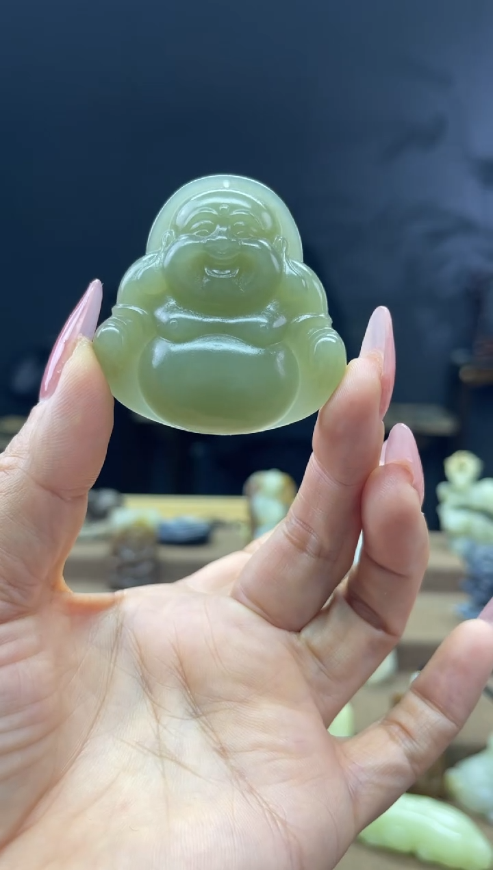 颈饰未镶嵌和田玉1