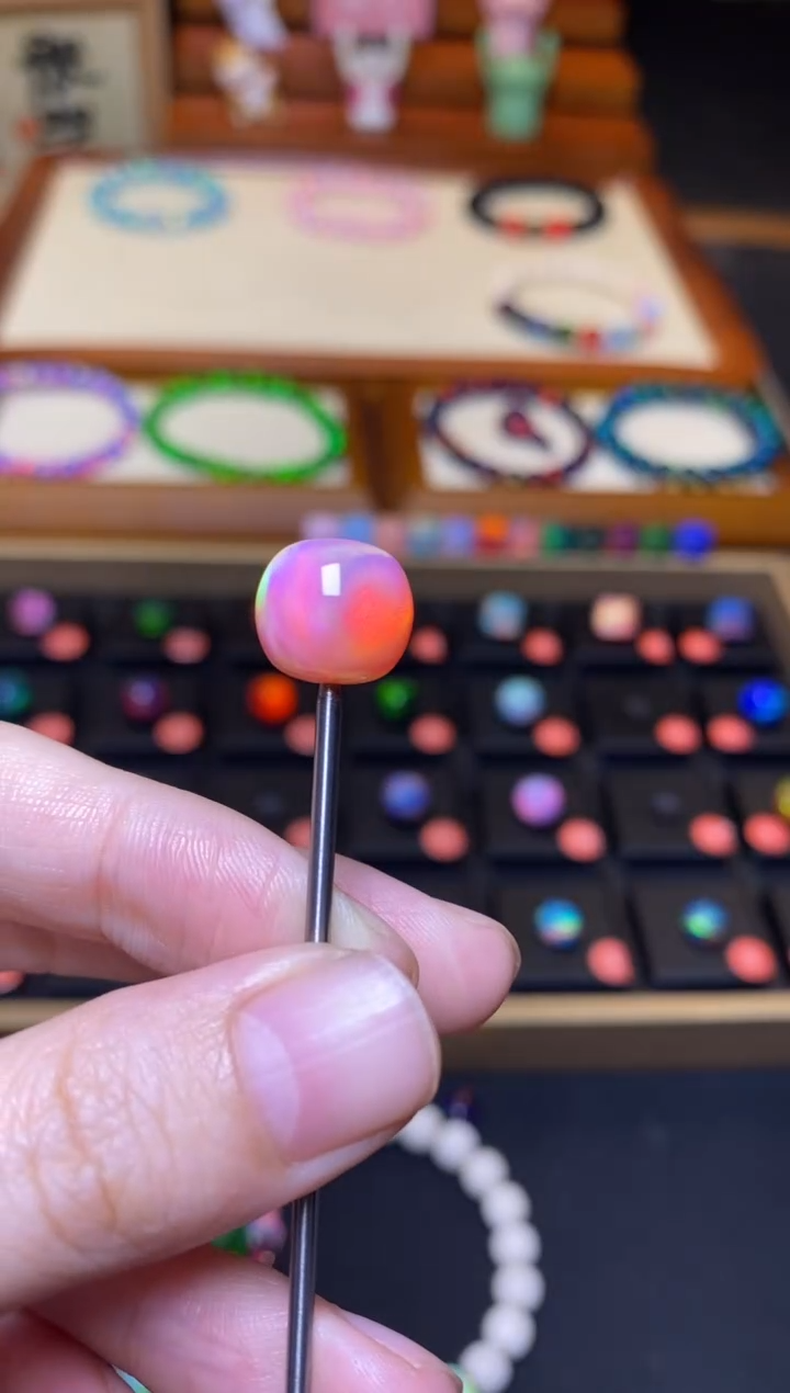 【闪购商品】树脂制品11*12mm人工欧泊老型32