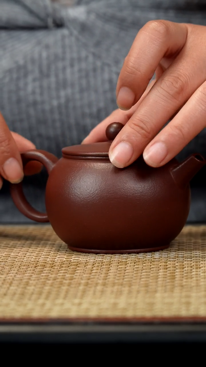 【闪购商品】紫砂茶壶龙血砂汉古150毫升