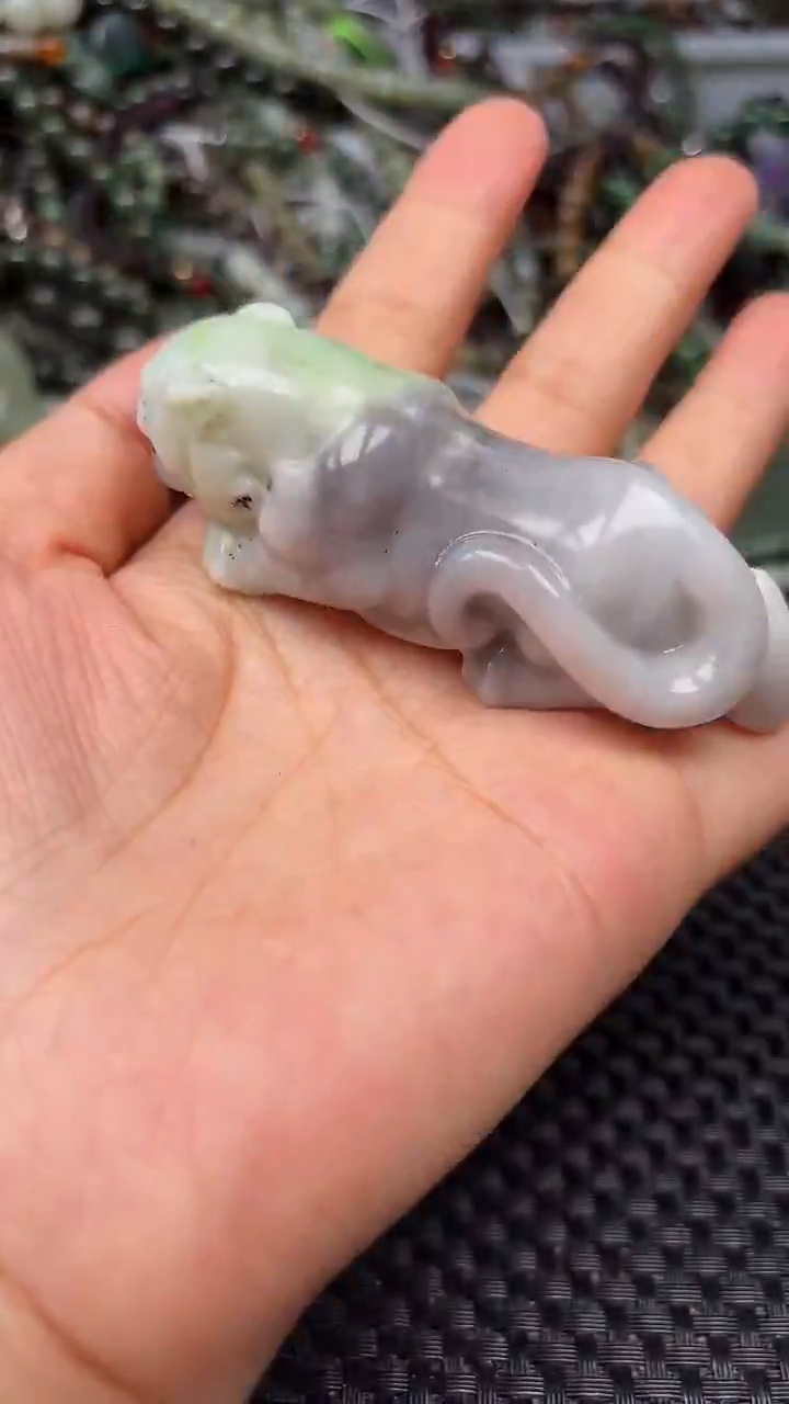 和田玉未镶嵌颈饰1