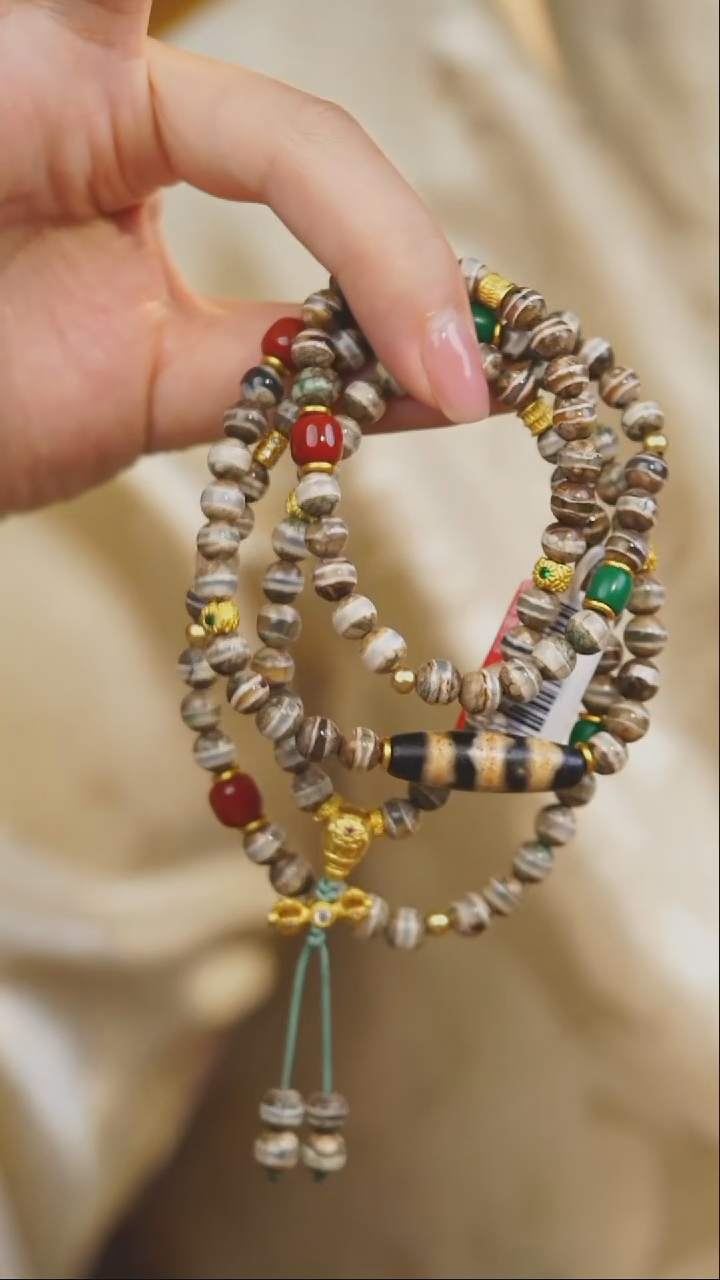 【闪购商品】玛瑙/玉髓手串未镶嵌多样性发其一