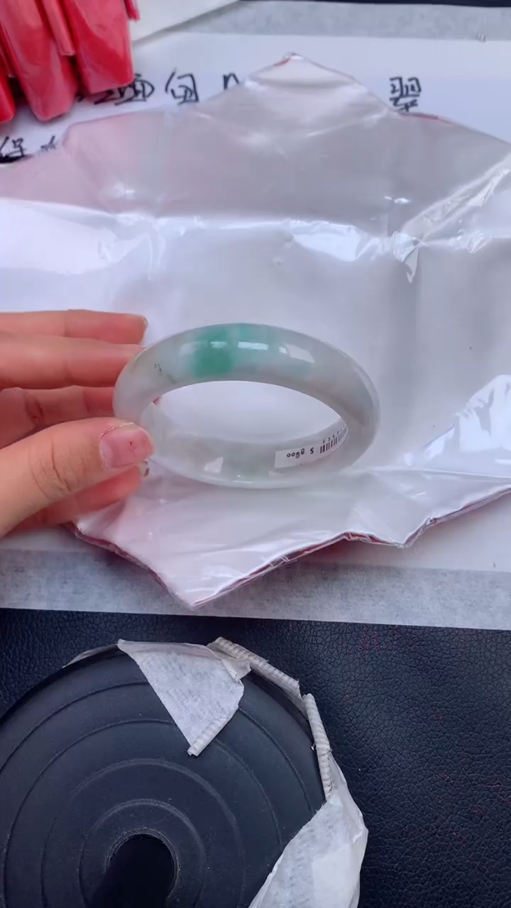 【闪购商品】翡翠手镯未镶嵌天然缅甸A货翡翠手镯