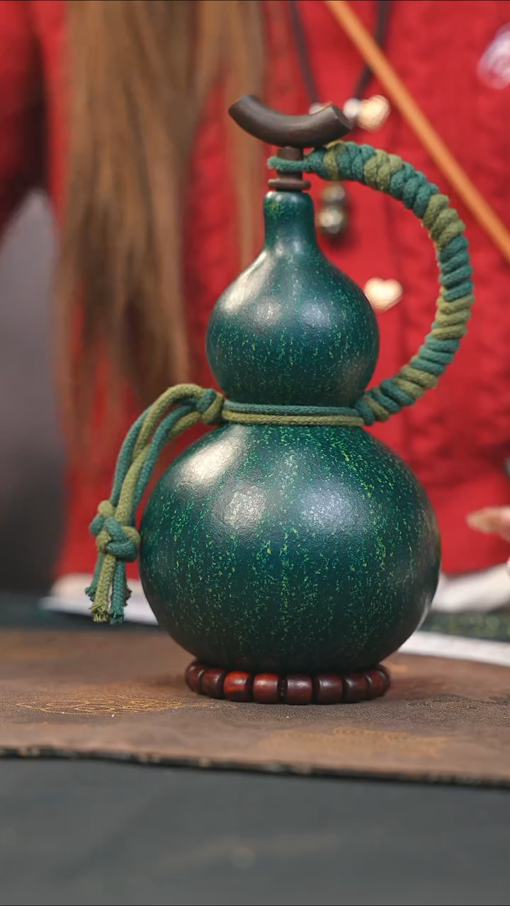 【闪购商品】WG210大漆酒葫芦不包手串及旋转底座