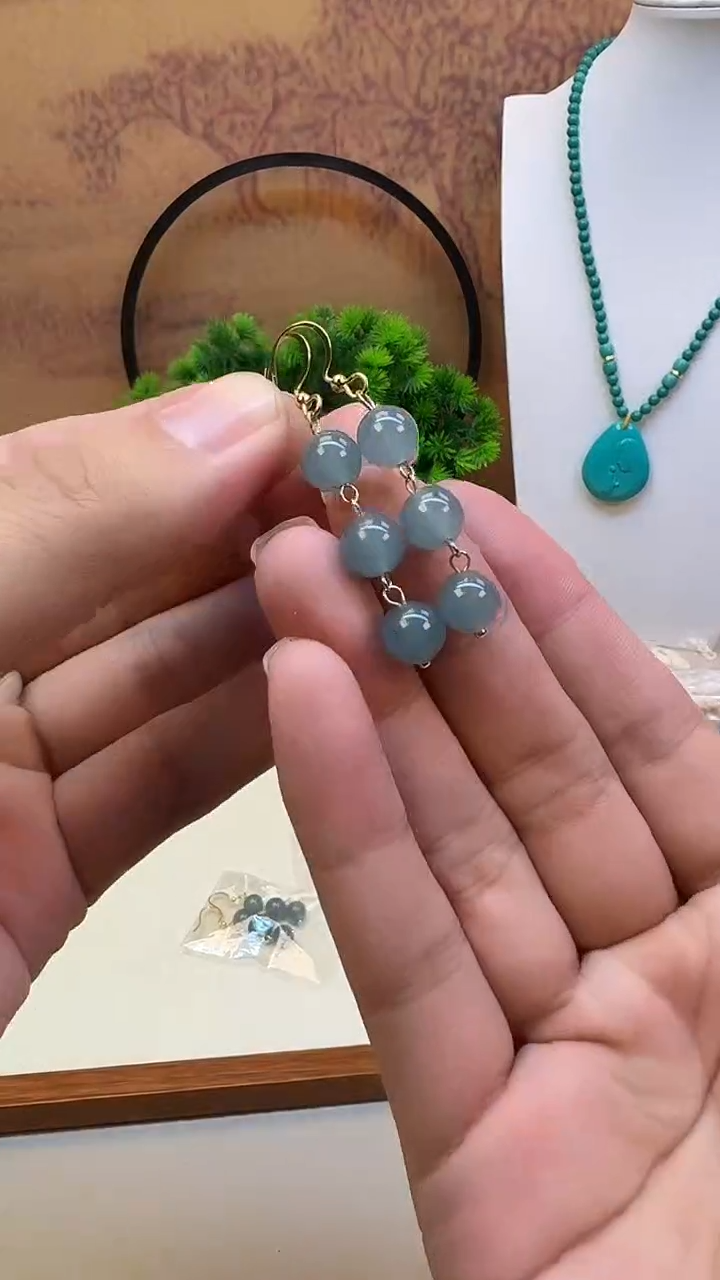 14K金镶嵌翡翠耳饰E16 