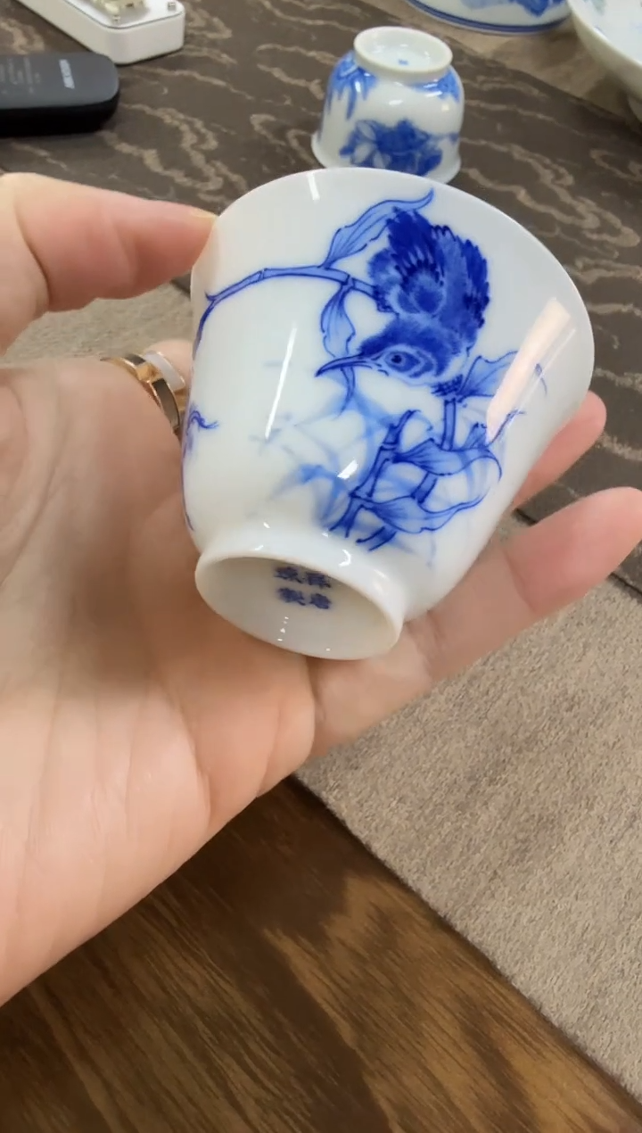 旬祥唐唐芙琼亲工青花单翠主人杯