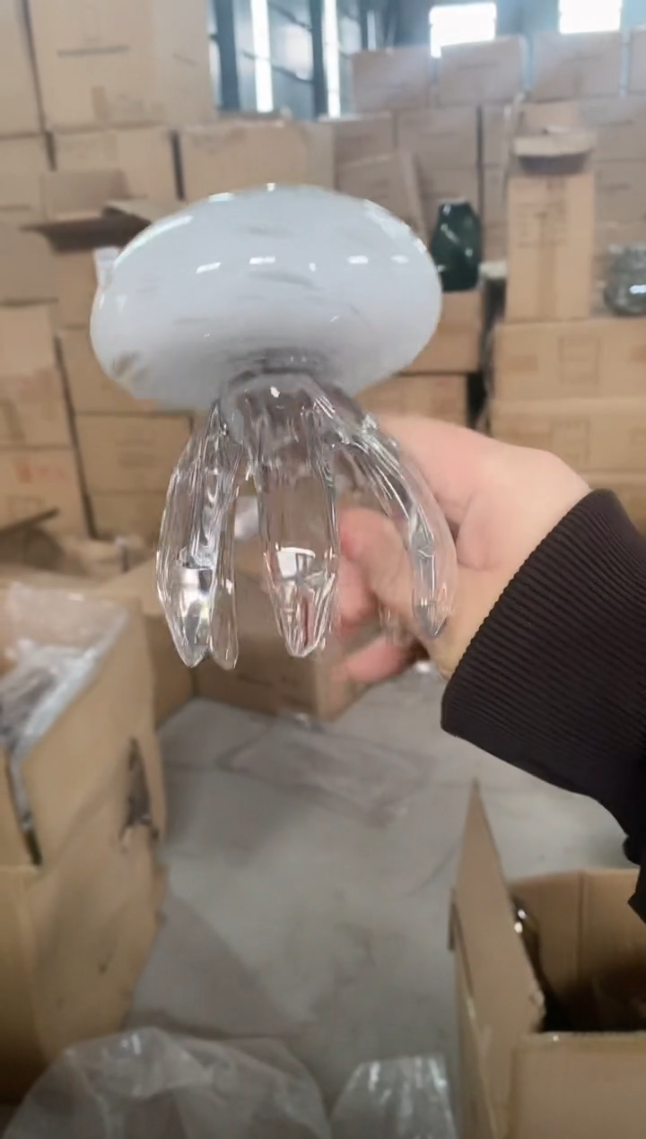 【闪购商品】154 M1