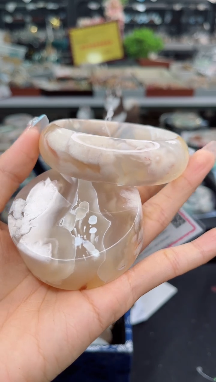 【闪购商品】石英质玉手镯未镶嵌62圈口（赠品镯心）3600343