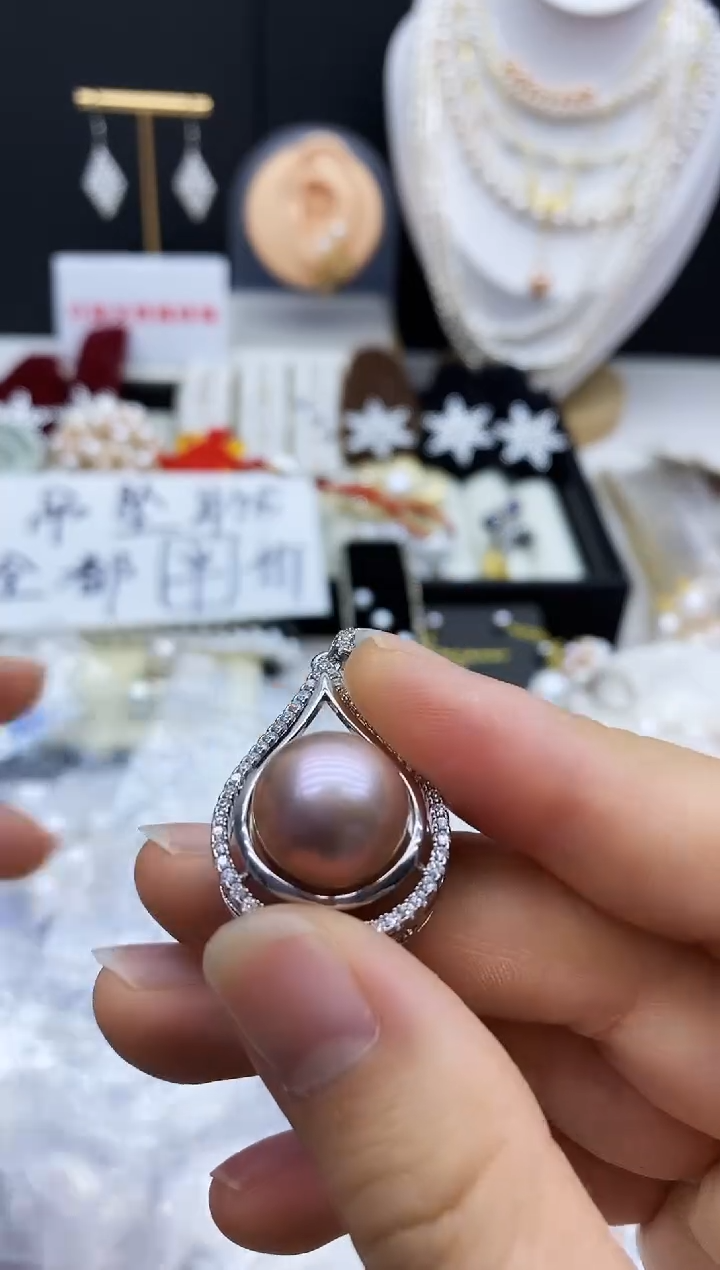 吊坠(不含链)未镶嵌淡水珍珠多样性发其一