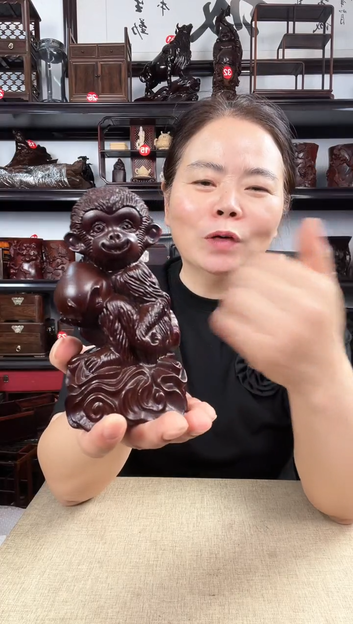 木猴老李红木工艺品