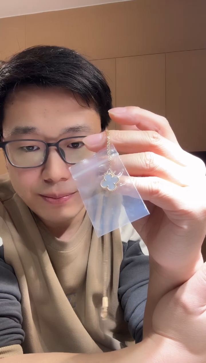 【闪购商品】贝壳（贝母）套链18K金镶嵌白色k黄，四叶草套链GHJ25版