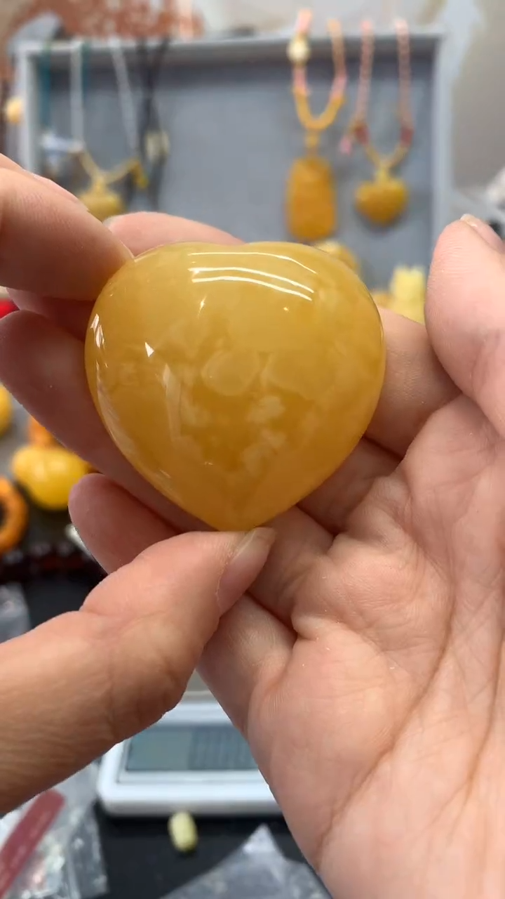【闪购商品】琥珀珠宝奇石未镶嵌1691