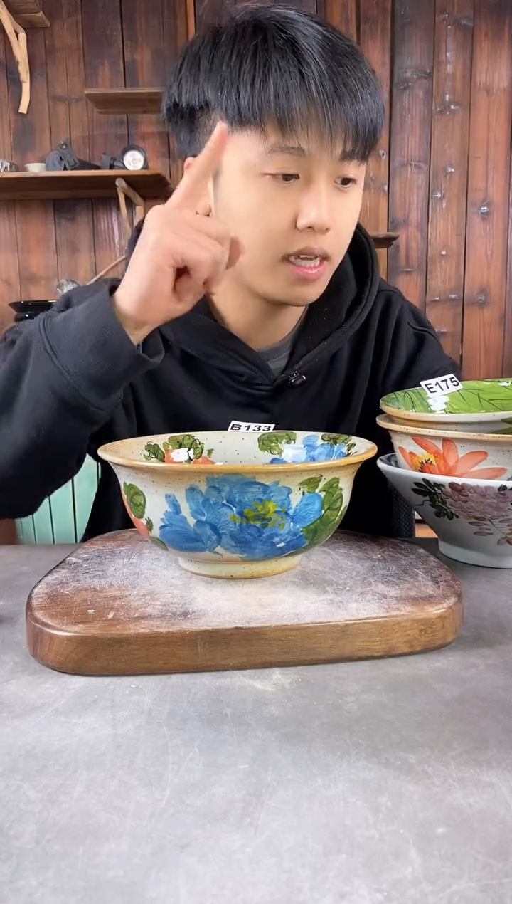 【闪购商品】碗133，手工手绘，新年快乐！