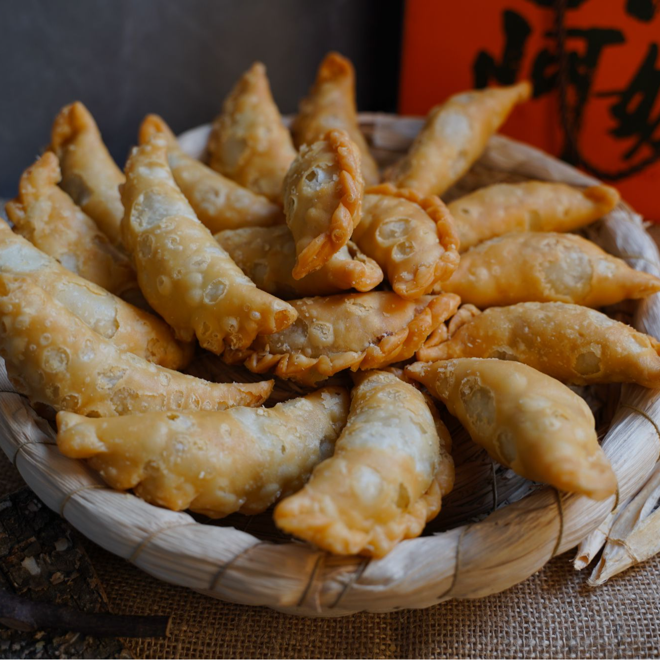 福建闽南特产炸油角传统口酥手工休闲零闽南古法阿嬷