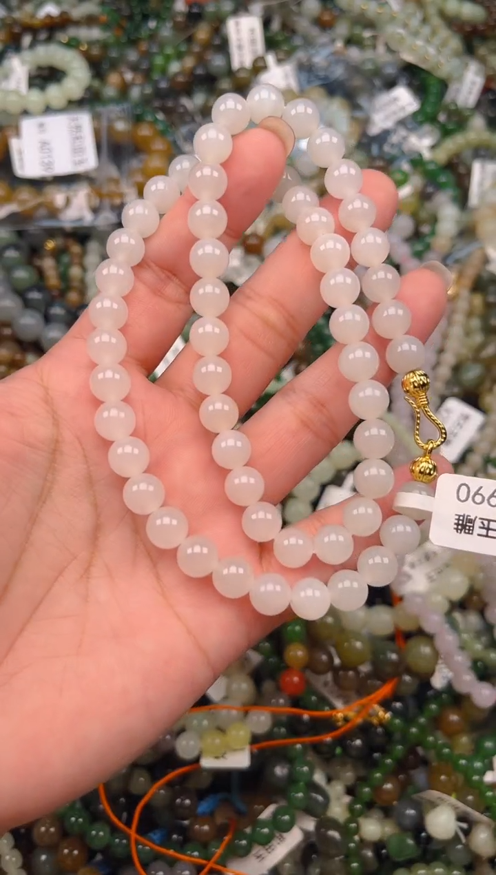 颈饰未镶嵌和田玉1