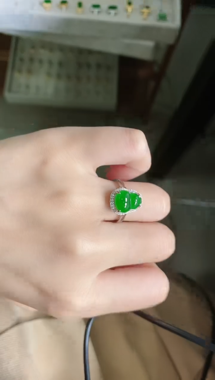 【闪购商品】翡翠戒指银S925镶嵌51511