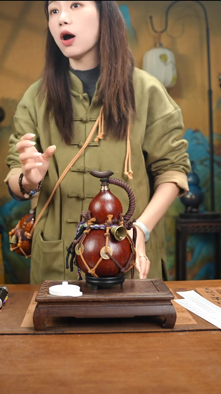 YU056复古网兜款天然酒葫芦（一物一拍）