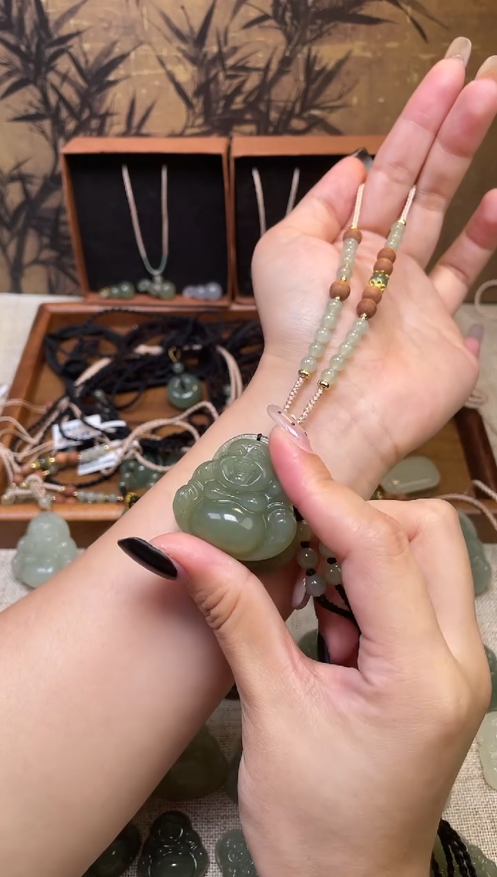 和田玉未镶嵌颈饰35