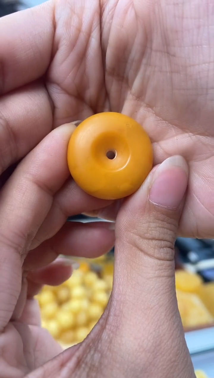 【闪购商品】琥珀裸石未镶嵌天然琥珀蜜蜡扣子