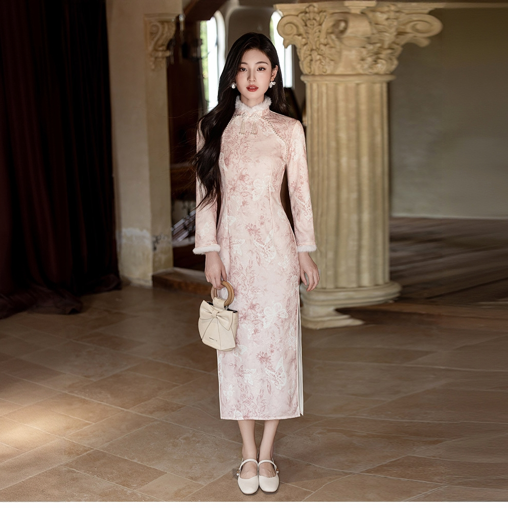 (8154)粉色新中式加绒加厚长款旗袍年轻少女日常长袖显瘦连衣裙