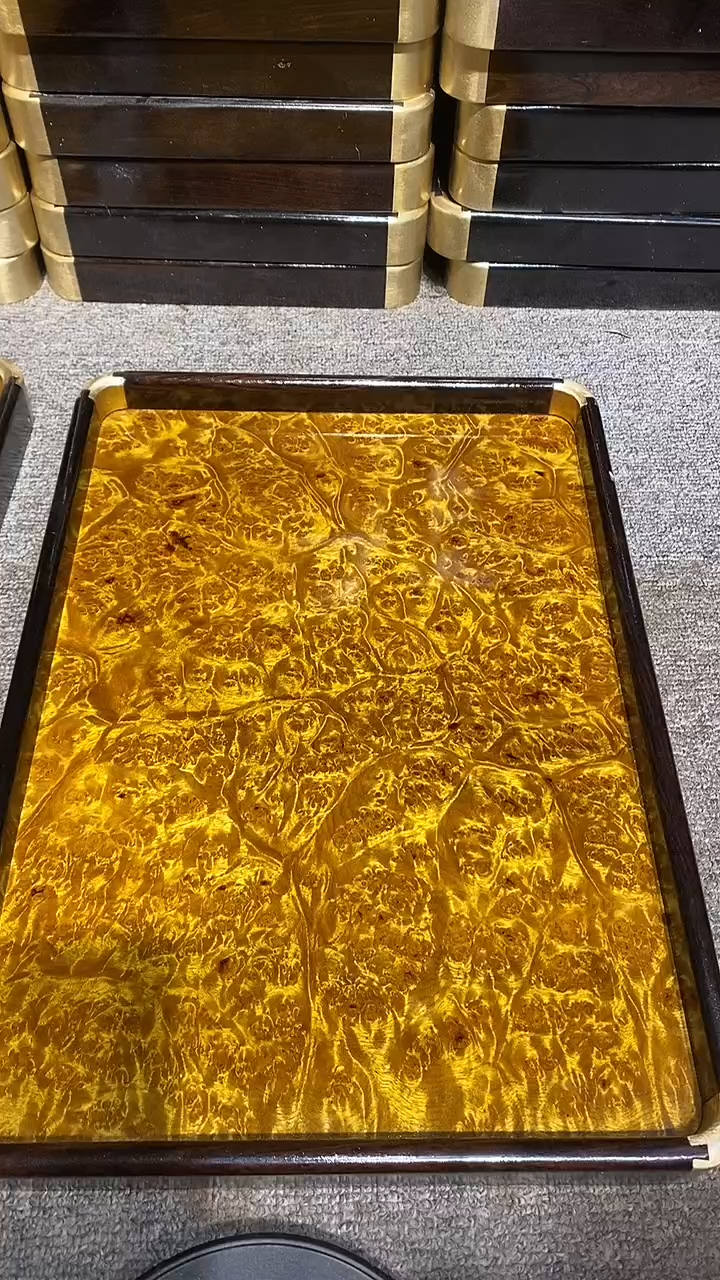 木木雕款和**嘉大茶盘一个