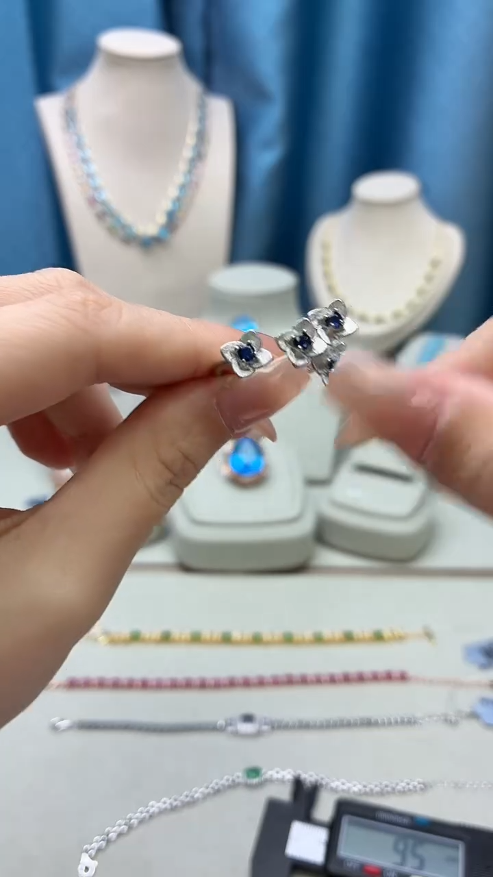 戒指蓝宝石银S925镶嵌281JH0102产品一个（多样性）