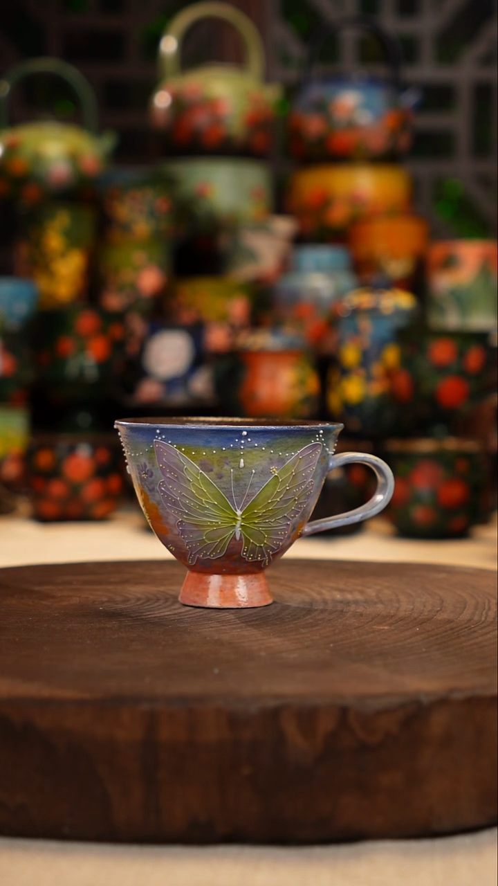 油画    釉下彩   杯子